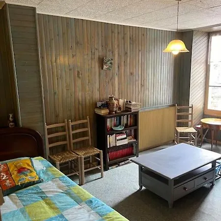 Semesterbostad Jolie *